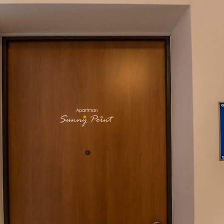 로비니 Sunny Point 아파트 외부 사진